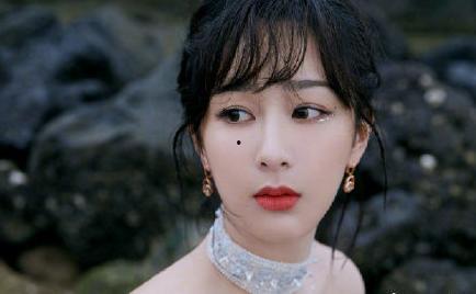 杨紫甩锅造型师爆料视频,揭秘幕后真相  第2张